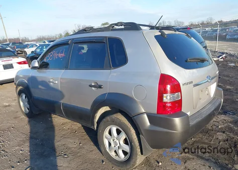 2005 Hyundai Tucson Gls/Lx from USA, damaged, VIN KM8JN12D15U238477